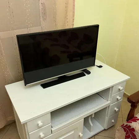 شقة Griselds تيرانا